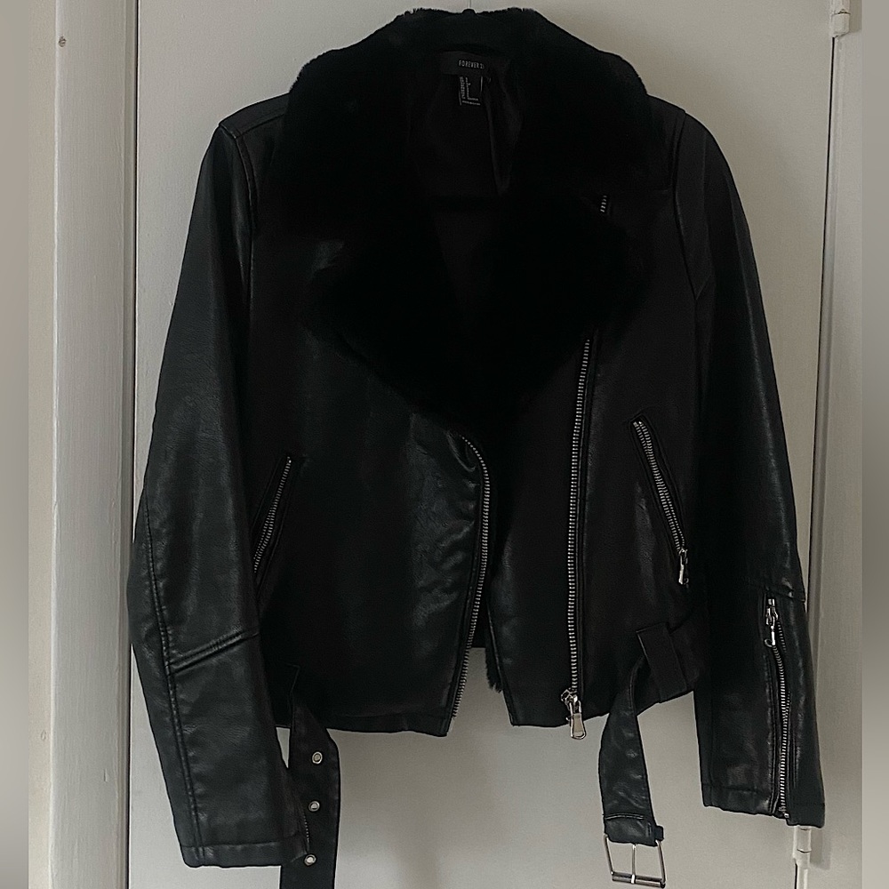 Boack faux leather jacket